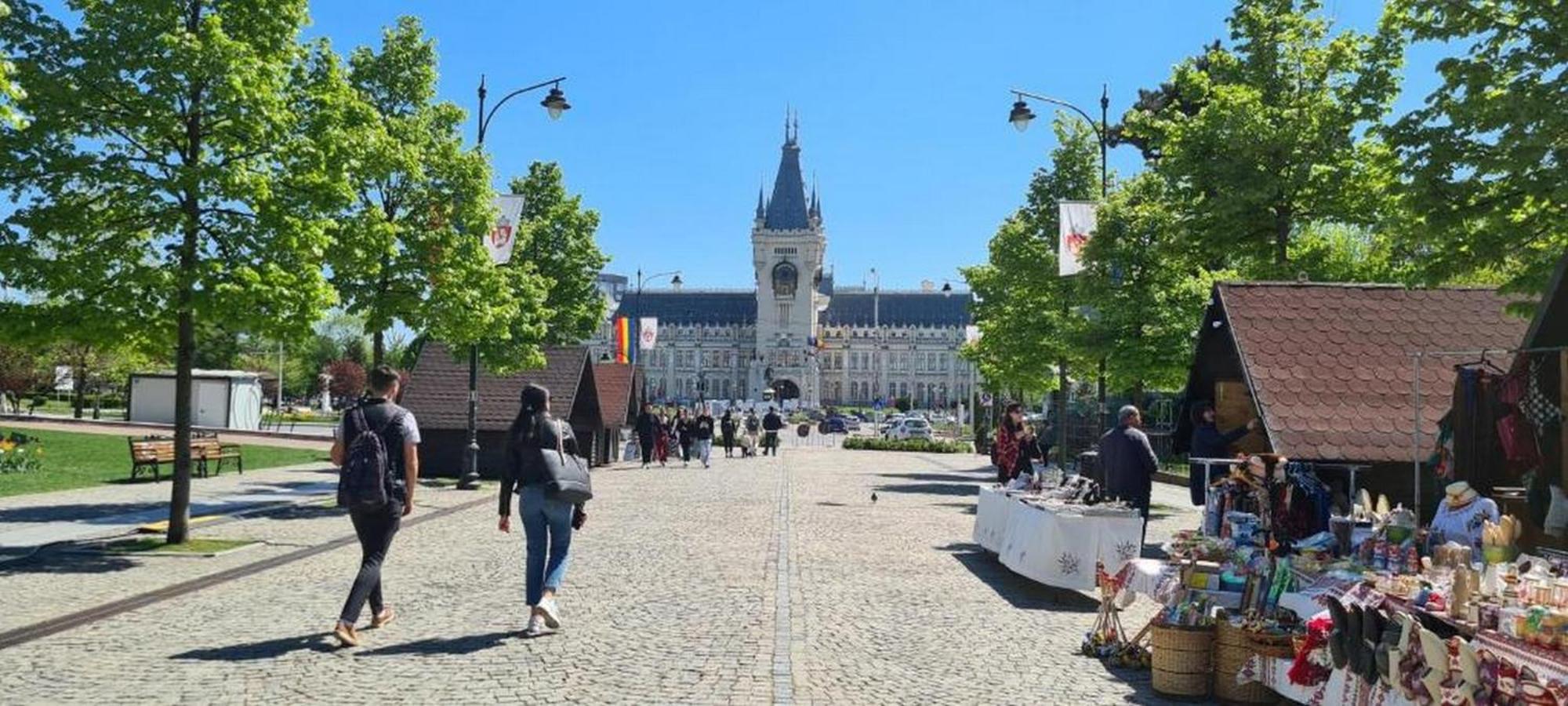 Great Exodus - Iasi City Center ภายนอก รูปภาพ