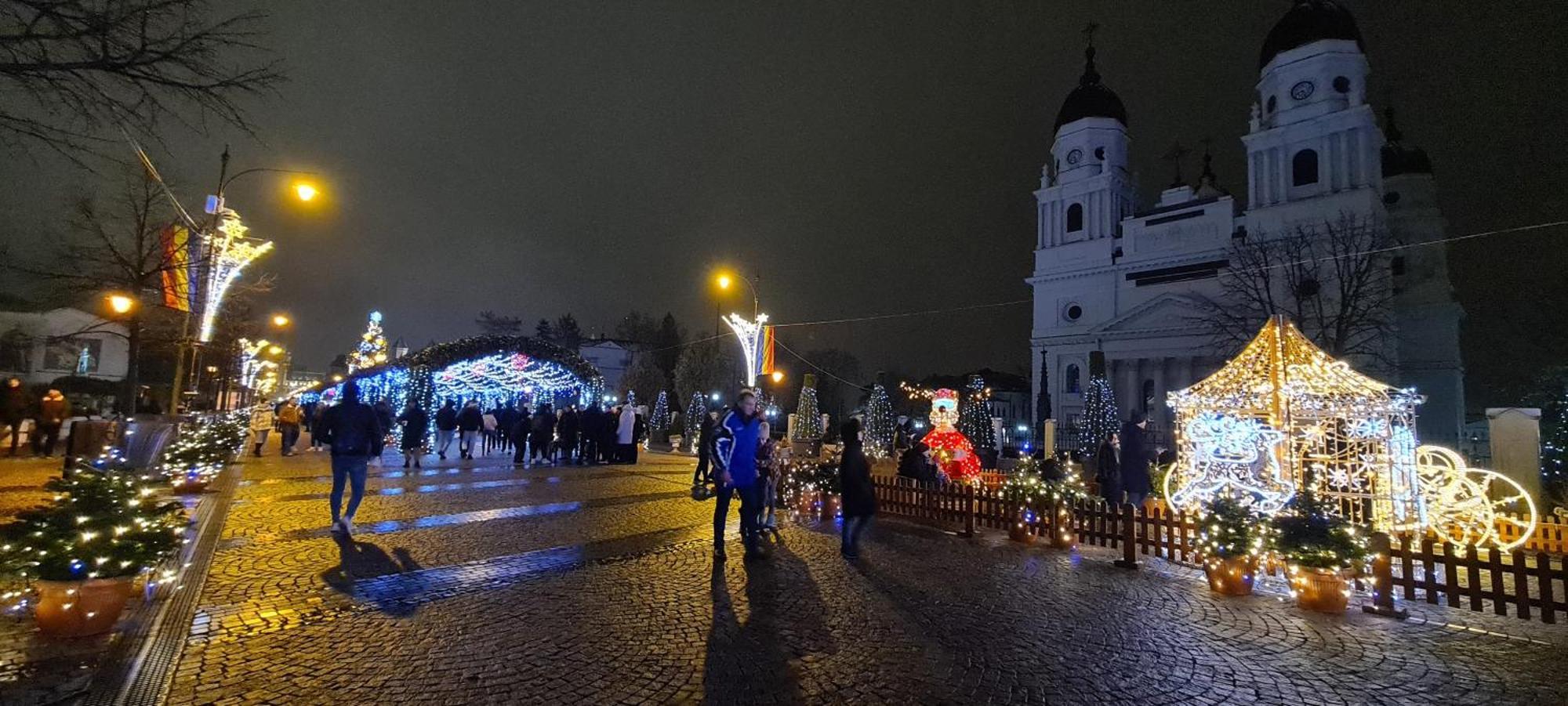 Great Exodus - Iasi City Center ภายนอก รูปภาพ